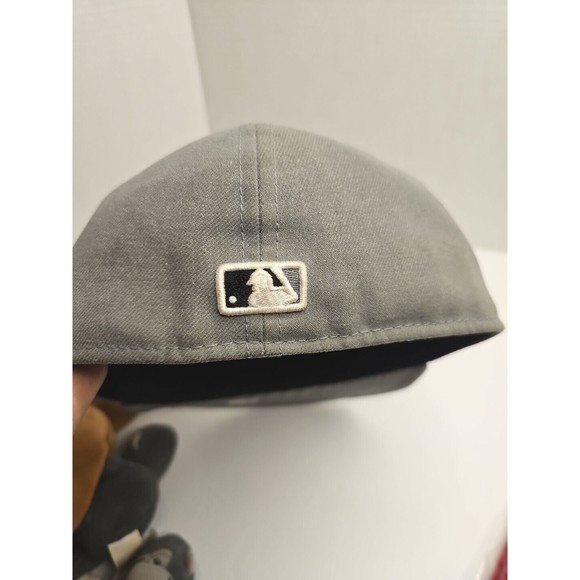 New Era 59FIFTY MLB Basic Grey Hat Chicago White Sox 7.5 (59.6cm) - Picture 6 of 12